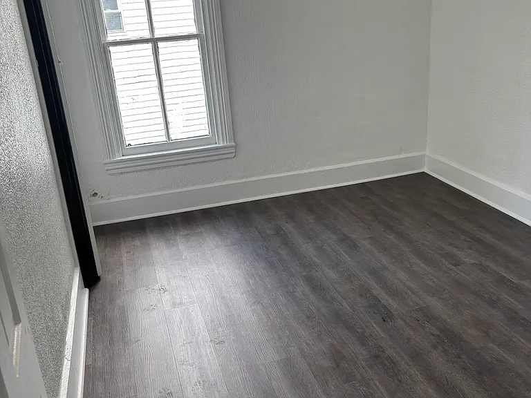 337 Market St #1 — Photo 6