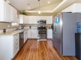 377 50th Avenue Pl, Greeley, CO 80634