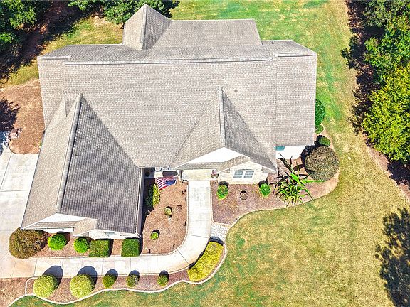 4th image of 708 Sagewood Ln