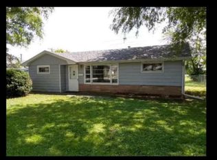 11 Jordan Dr, Bourbonnais, IL 60914