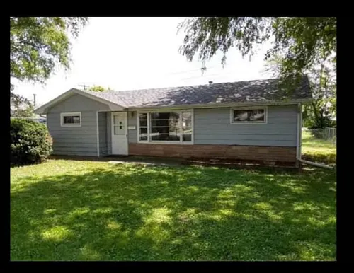 11 Jordan Dr Photo 1