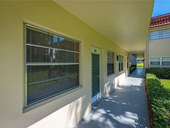 2nd image of 47 Woodland Dr APT 104