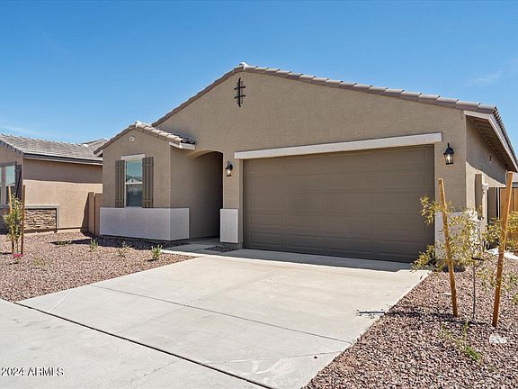 3rd image of 41645 W SONORAN Trail