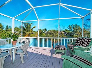 1458 Sandpiper Cir, Sanibel, FL 33957