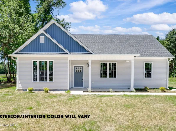 108 Doris Lane, Teachey, NC 28464