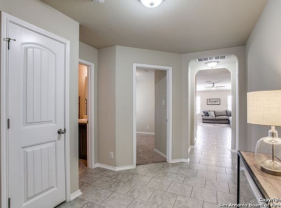 4th image of 8919 Quihi Way
