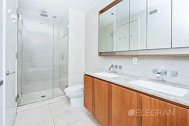 Rented by (Legacy) Elegran