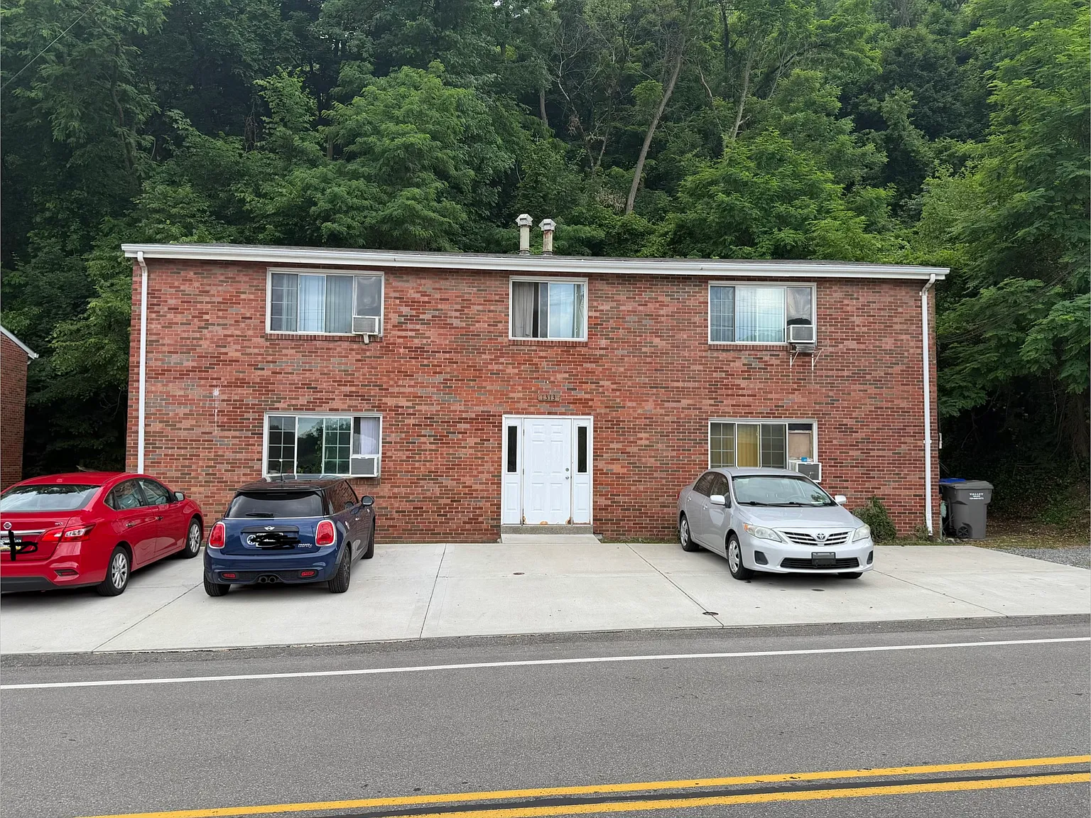 1313 Pine Hollow Rd — Photo 1