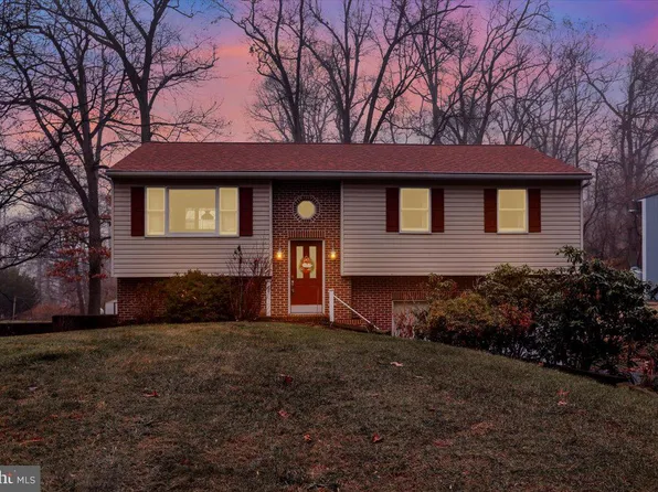 2121 Georgia Rd, Temple, PA 19560