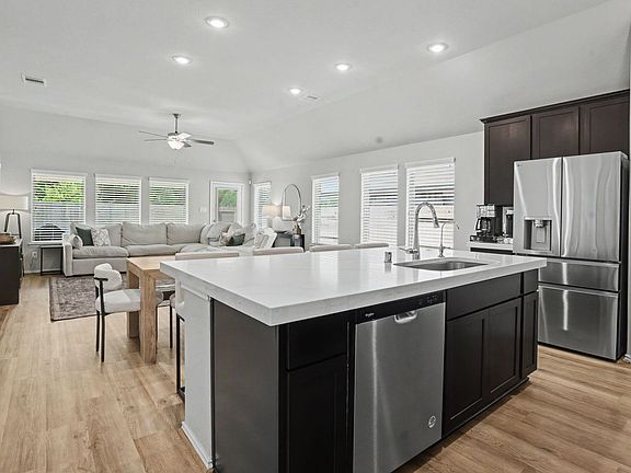 5th image of 3445 Acacia Grove Ln