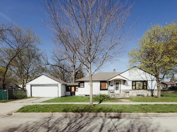 5879 North 29th STREET, Milwaukee, WI 53209