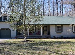 1008 Douglas Ct, Kingston Spgs, TN 37082