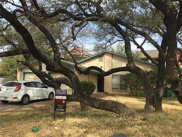1st image of 8804 Pineridge Dr #B