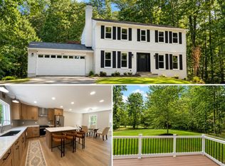 12210 Folkstone Dr, Herndon, VA 20171