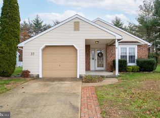 35 Knollwood Dr, Deptford, NJ 08096