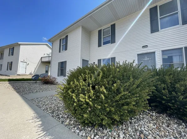 312 Stone Dr #D, Goshen, IN 46528
