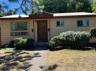 840 B St, Ashland, OR 97520