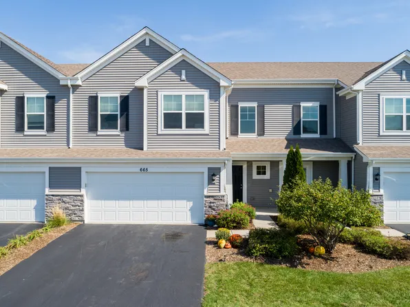 665 Anchorage Ct, Pingree Grove, IL 60140