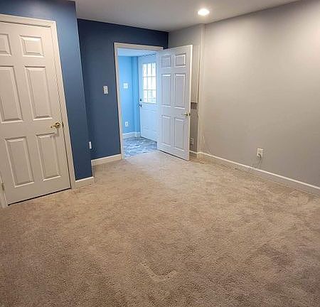 5th image of 9344 S Whitt Dr