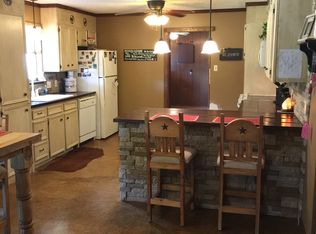 7303 Fm 804, Larue, TX 75770