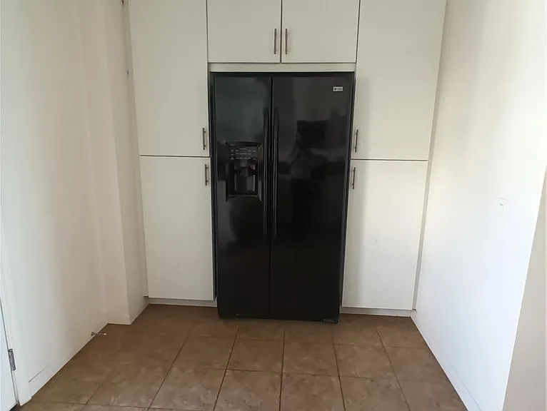 902 N Botanica Ln — Photo 5