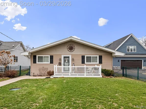 2330 Allen Rd, Ortonville, MI 48462