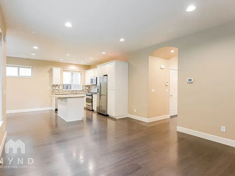16765 NW Vetter Dr — Photo 6