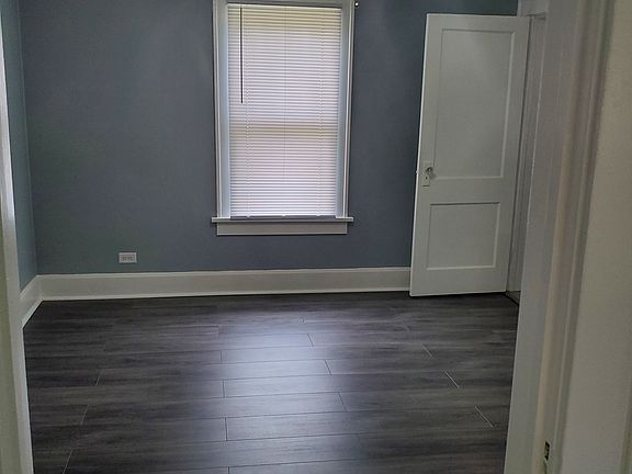3rd image of 2600 Cruft St