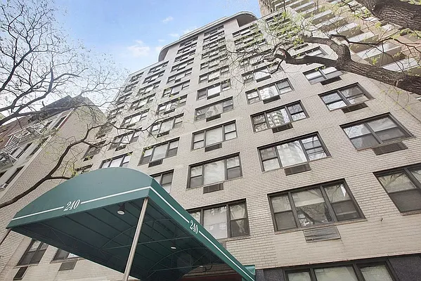Rented by Starts New York Realty LLC | media 7