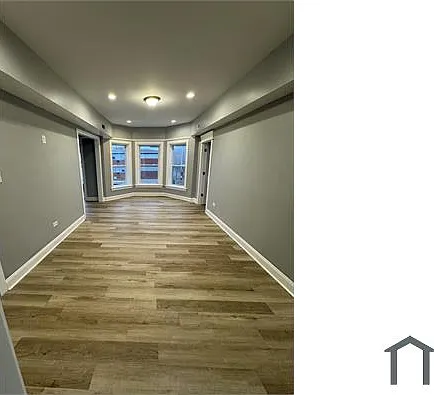 3 bed, 1350 sqft, $1,801 — Photo 4