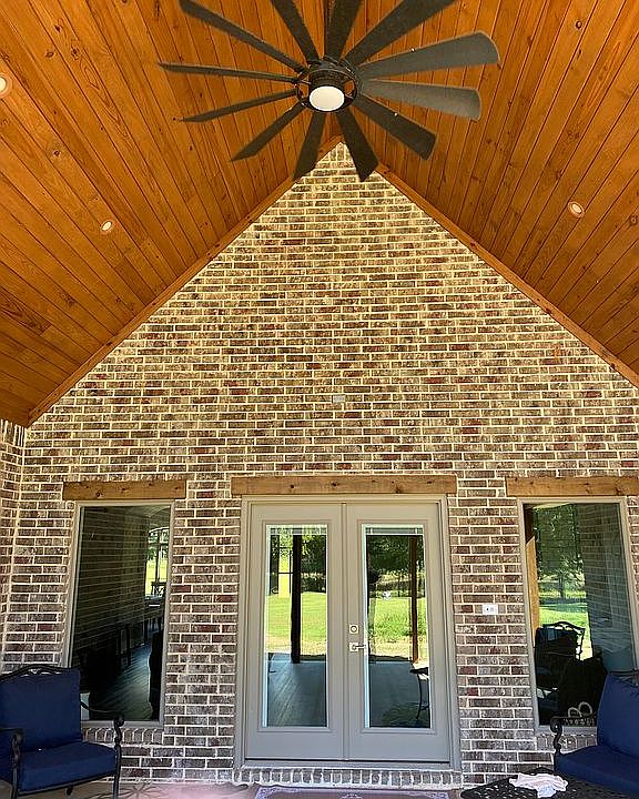 2nd image of 5811 McClure Rd