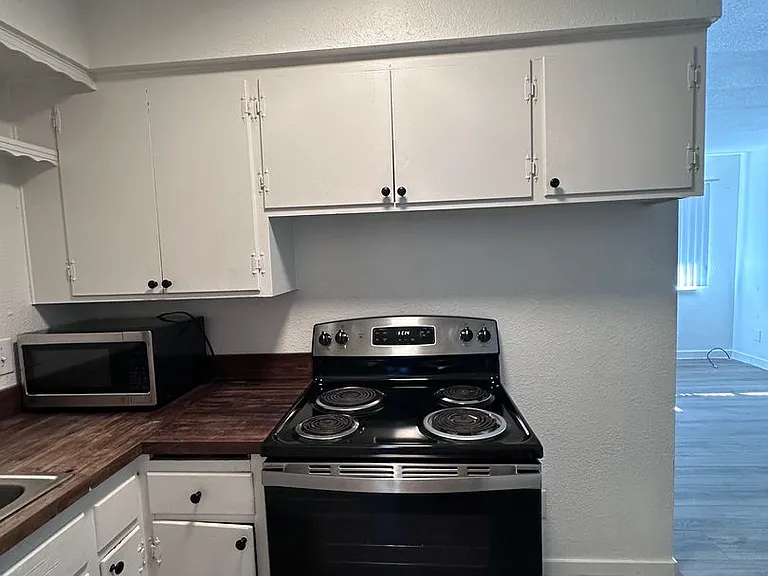 2166 Placer St — Photo 5