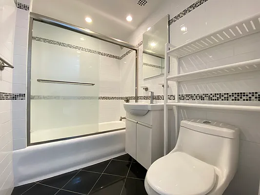 Rented by Compass | media 4