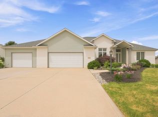 159 N Westchester Dr, Columbia City, IN 46725