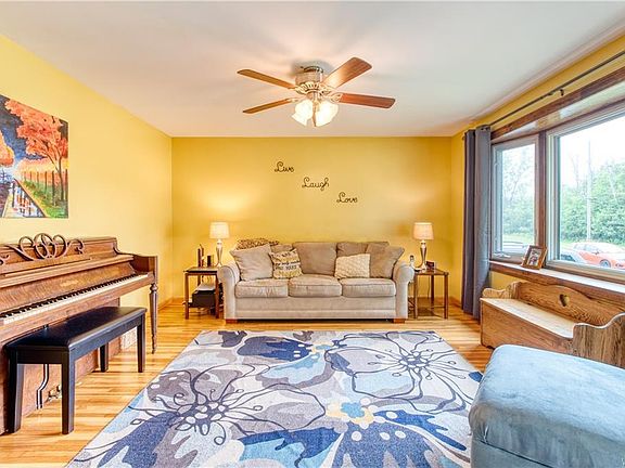 5th image of 130 Westgate Blvd