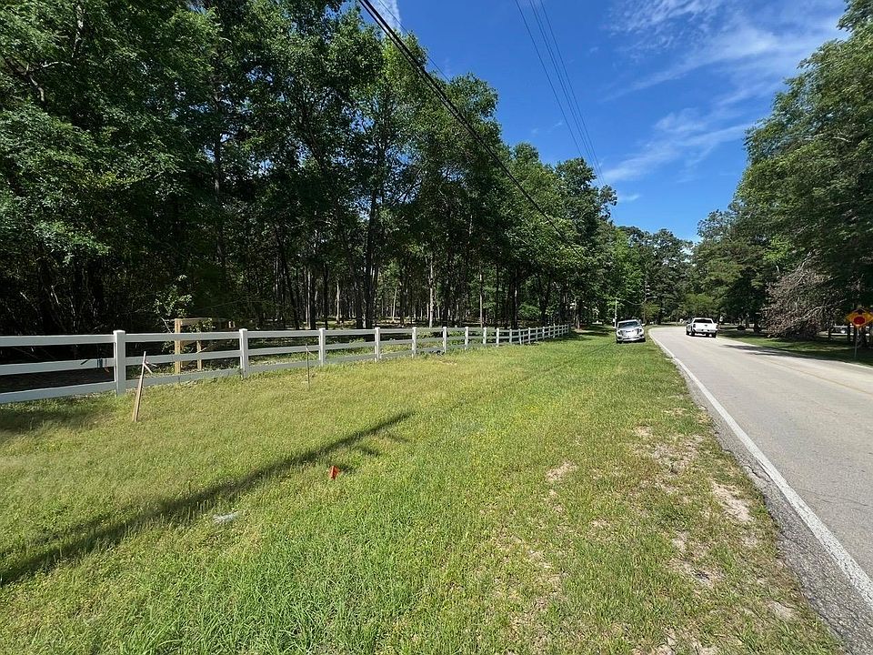 1st image of 11313 Lake Forest Dr