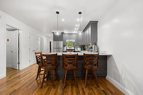 Sold by Ilite Realty Inc | media 14