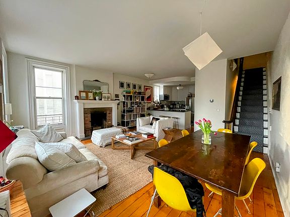3rd image of 101 Greene Ave #Townhouse 1