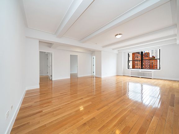 2nd image of 400 E 58th St APT 14A