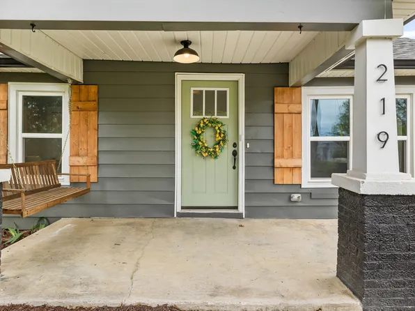 219 E Due West Ave, Madison, TN 37115