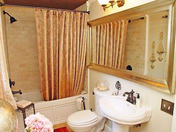 Updated First Floor Bath