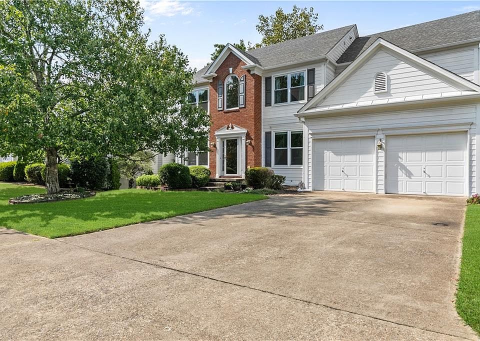 1st image of 353 Bloombridge Way NW