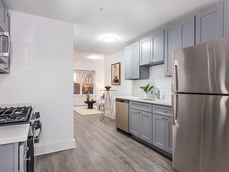 446 Irvine Turner Blvd — Photo 12