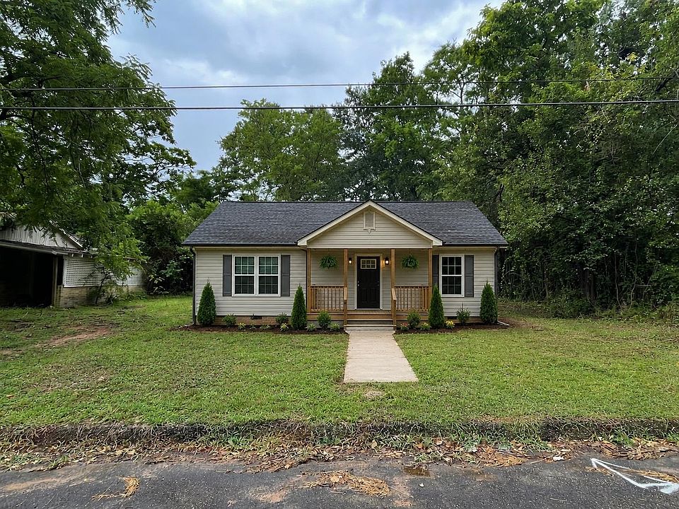 2nd image of 2811 Elijah St