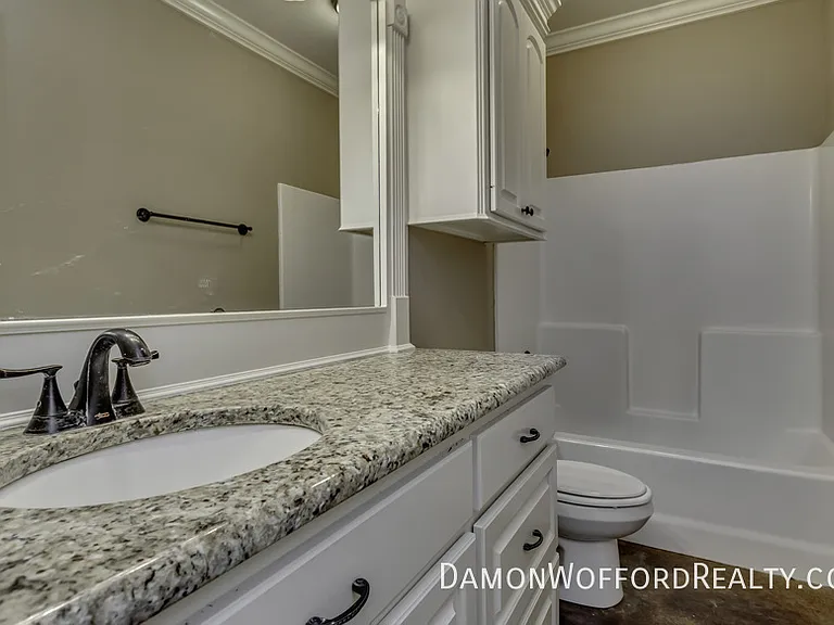 114 Lennox Pl — Photo 27