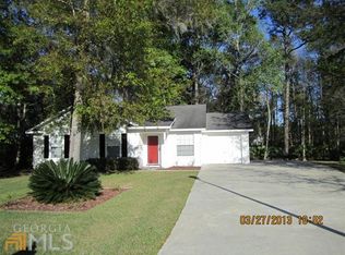 216 Lake Wisteria Dr, Kingsland, GA 31548