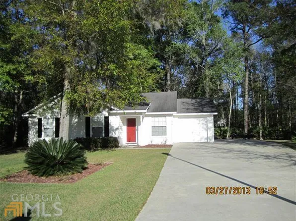 216 Lake Wisteria Dr, Kingsland, GA 31548