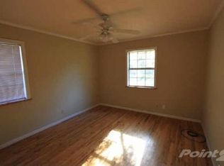 4404 Lawrence Rd, River Oaks, TX 76114