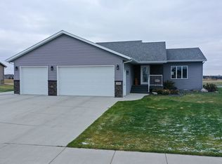 1200 W Lasalle Dr, Bismarck, ND 58503