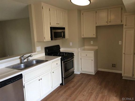 5th image of 1365 Crafton Ave APT 1077